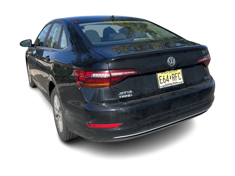 Thumbnail: 2019 Volkswagen Jetta - 4