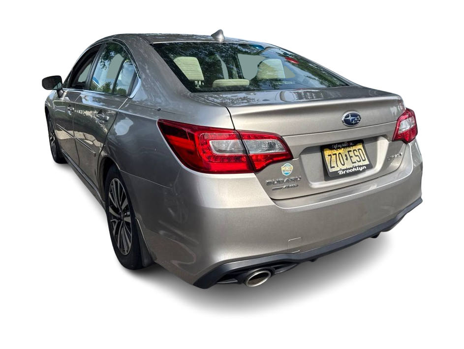 Thumbnail: 2018 Subaru Legacy - 3