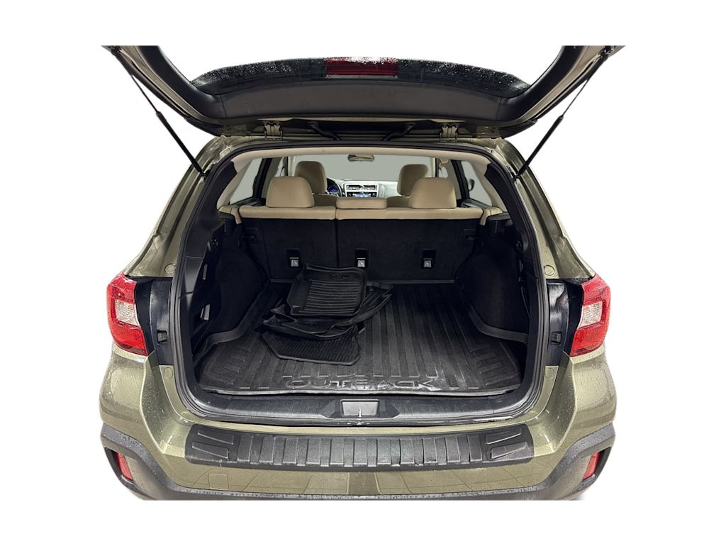 Thumbnail: 2018 Subaru Outback - 17