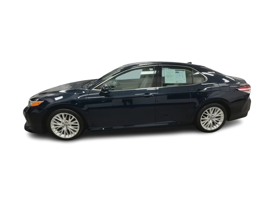 Thumbnail: 2019 Toyota Camry - 3