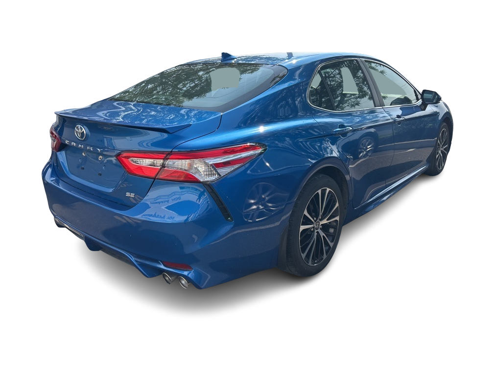 2020 Toyota Camry SE 16