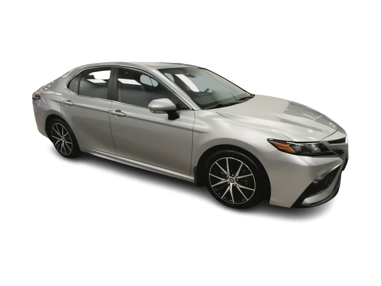 Thumbnail: 2022 Toyota Camry - 18