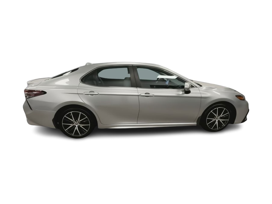 Thumbnail: 2022 Toyota Camry - 22