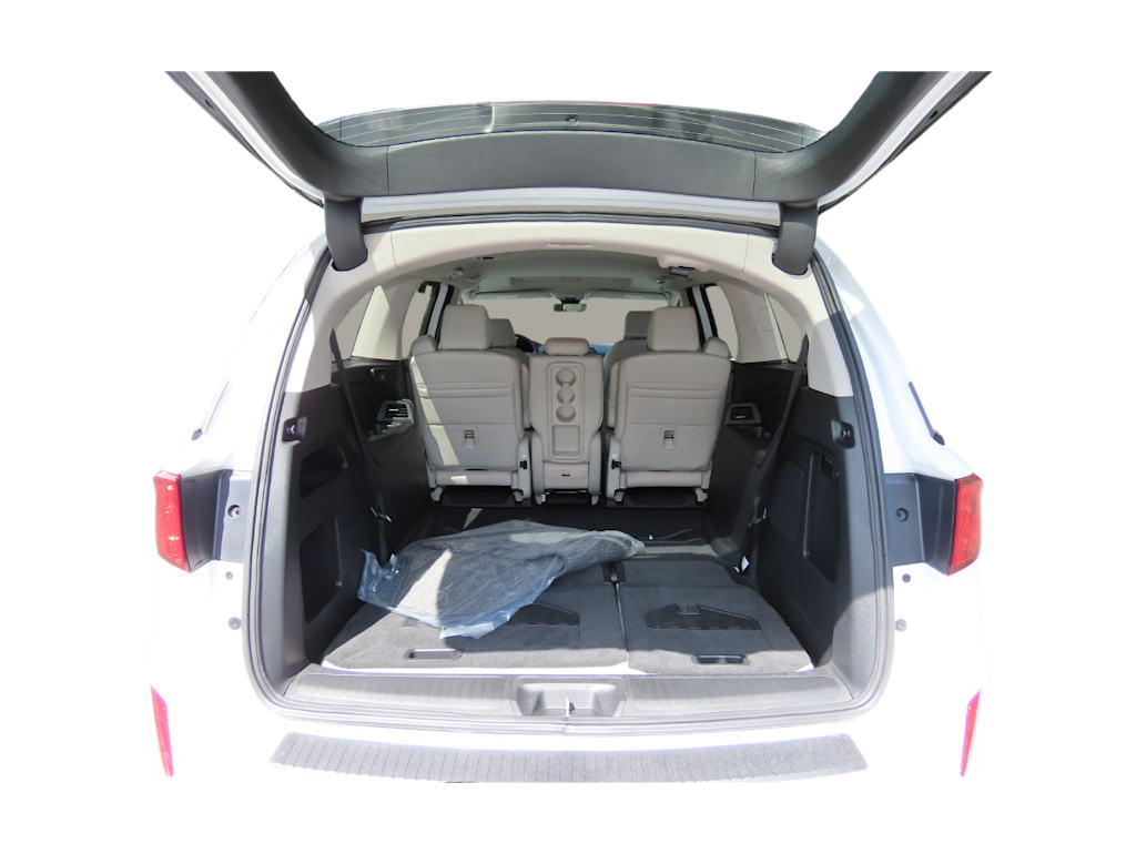 Thumbnail: 2027 Honda Odyssey - 16