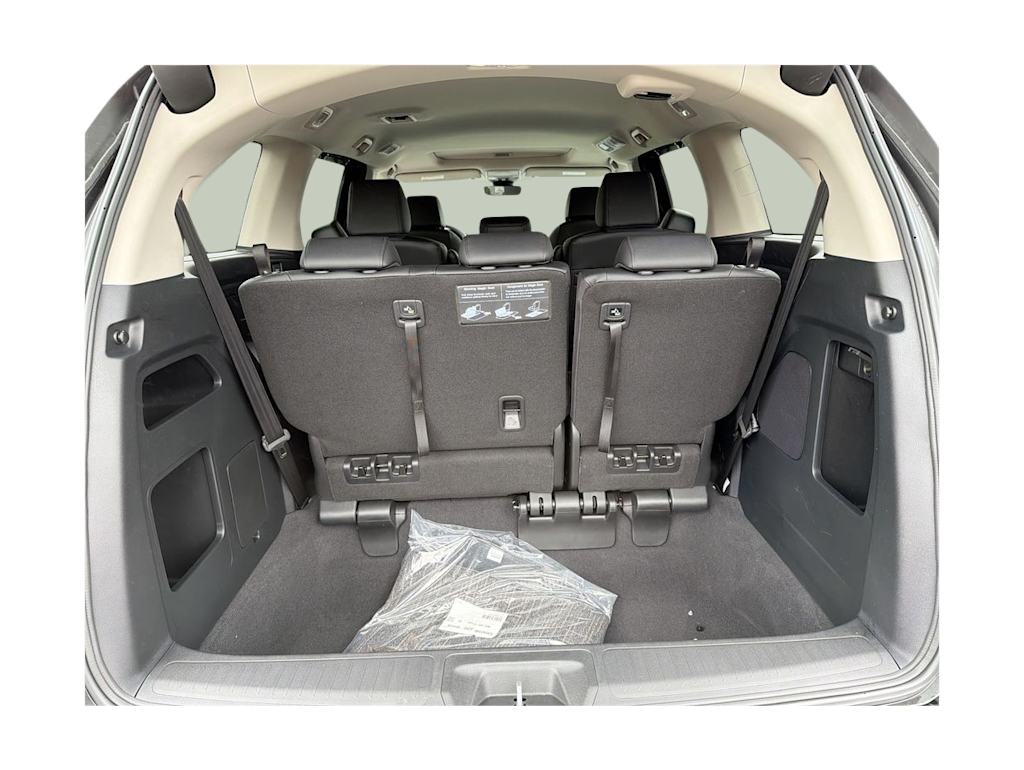 Thumbnail: 2026 Honda Odyssey - 17