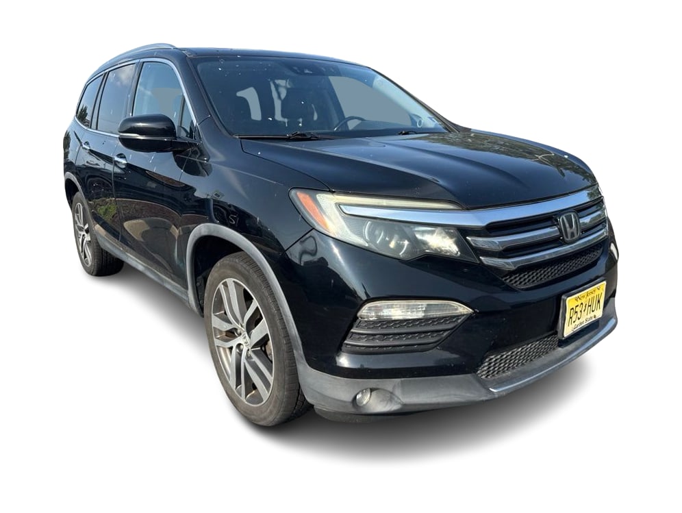 Thumbnail: 2017 Honda Pilot - 15