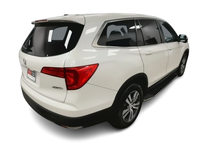 Thumbnail: 2018 Honda Pilot - 22