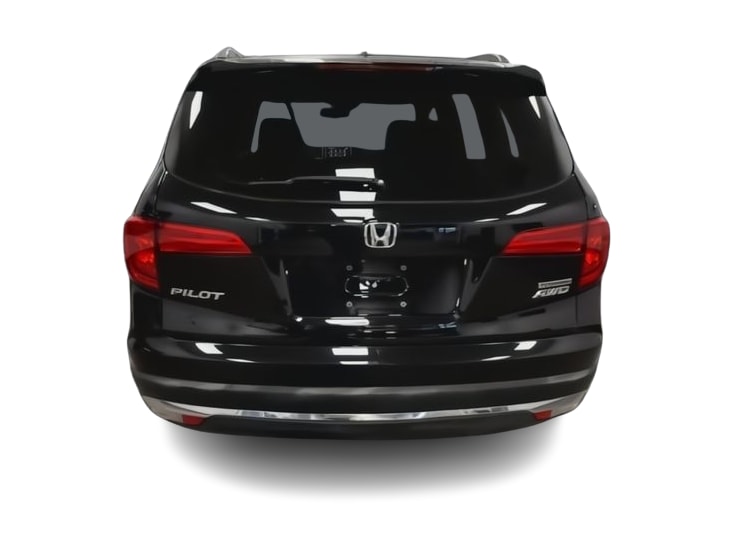 Thumbnail: 2017 Honda Pilot - 4