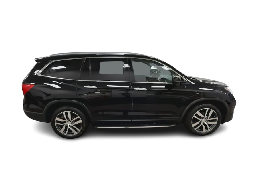 Thumbnail: 2017 Honda Pilot - 21