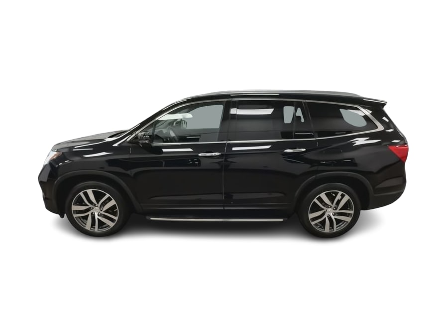 Thumbnail: 2017 Honda Pilot - 3