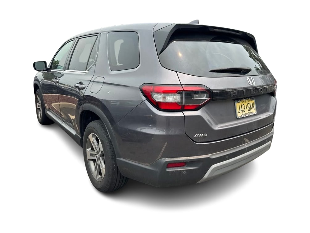 Thumbnail: 2023 Honda Pilot - 3