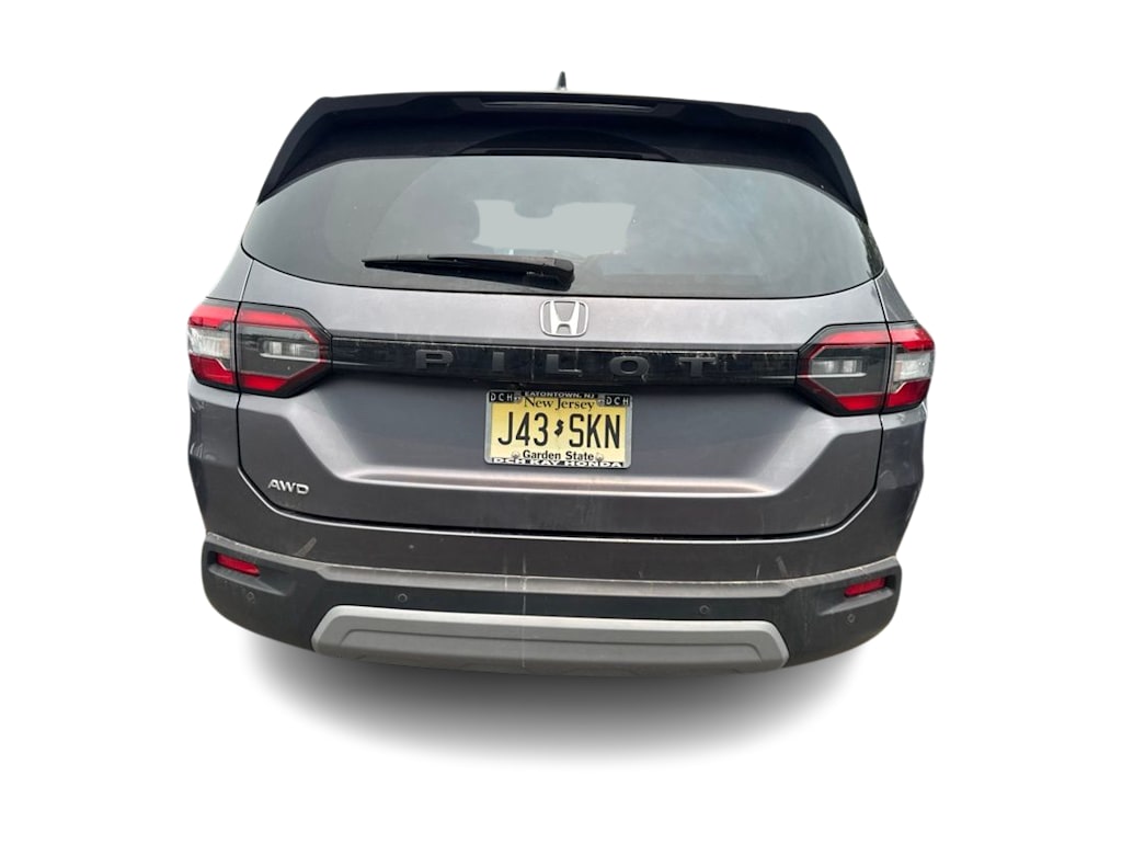 Thumbnail: 2023 Honda Pilot - 4