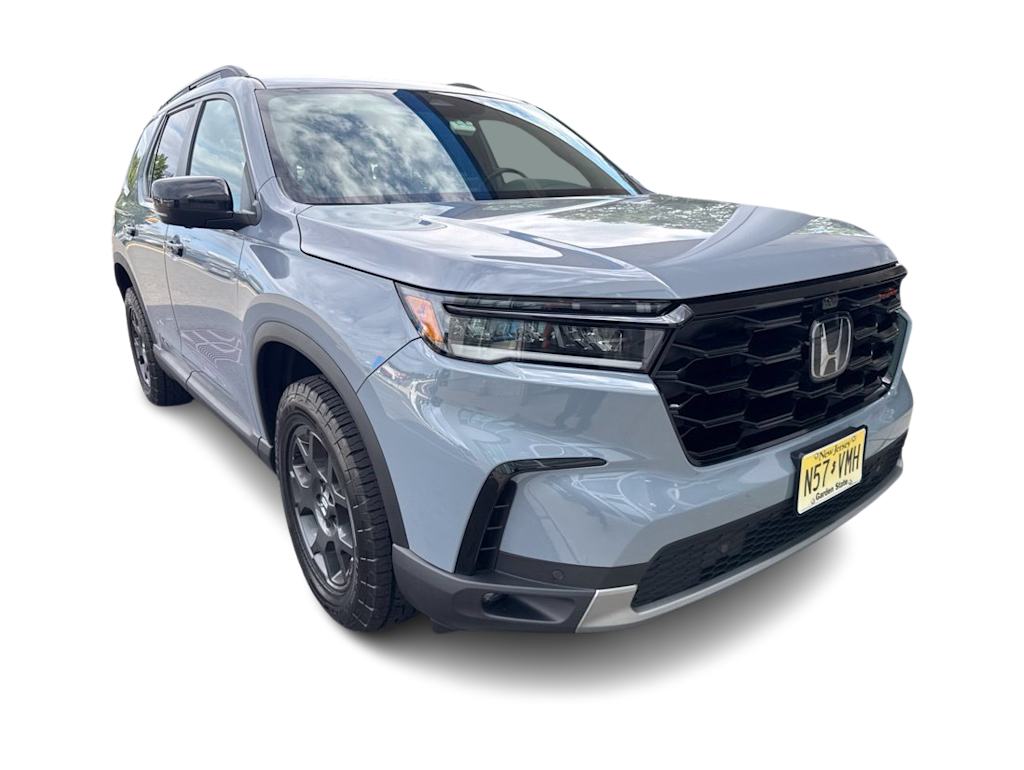 Thumbnail: 2025 Honda Pilot - 15
