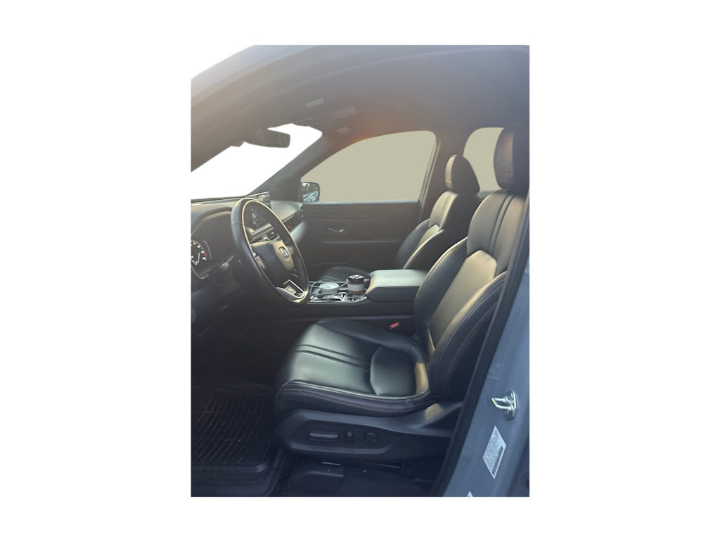 Thumbnail: 2023 Honda Pilot - 16