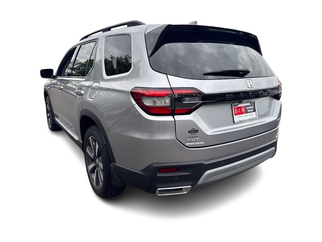Thumbnail: 2023 Honda Pilot - 3