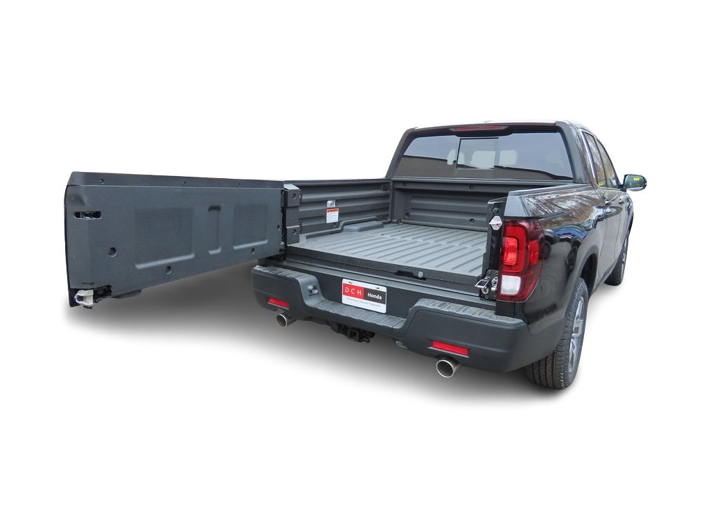 Thumbnail: 2025 Honda Ridgeline - 17