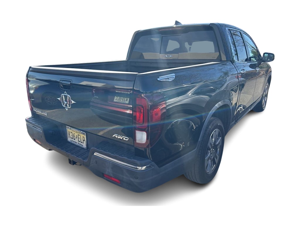 Thumbnail: 2017 Honda Ridgeline - 23