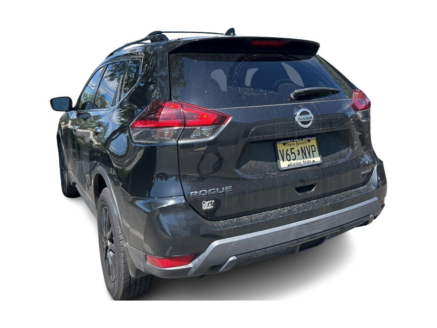Thumbnail: 2018 Nissan Rogue - 3