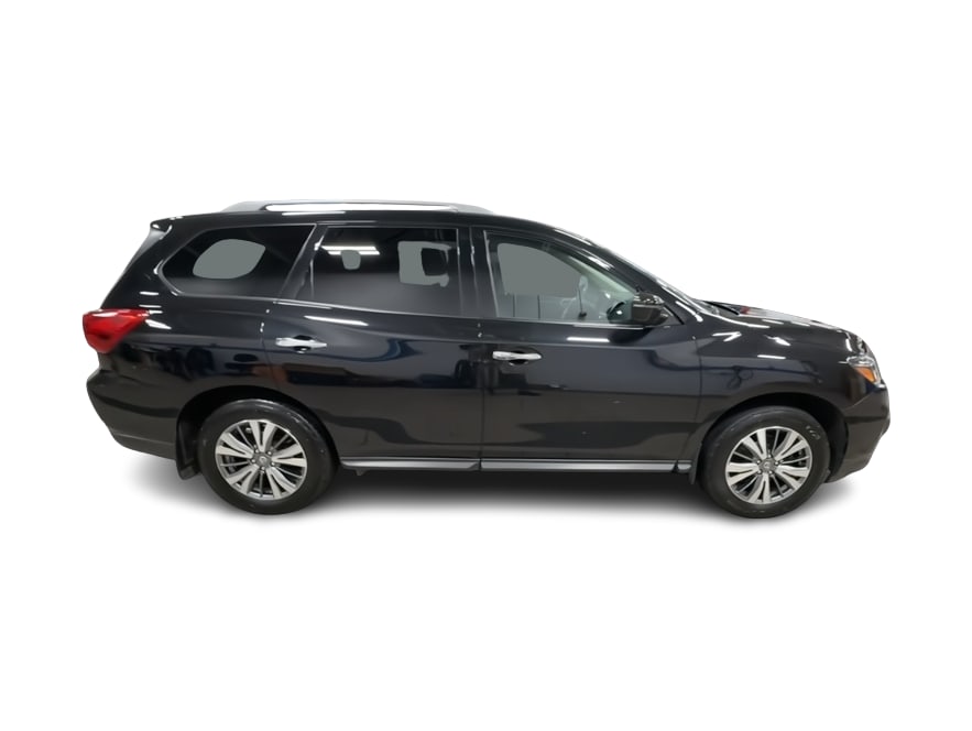 Thumbnail: 2019 Nissan Pathfinder - 23