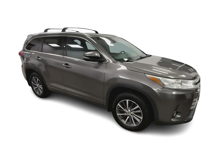 Thumbnail: 2017 Toyota Highlander - 17