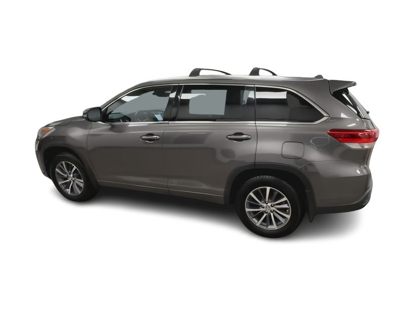 Thumbnail: 2017 Toyota Highlander - 19