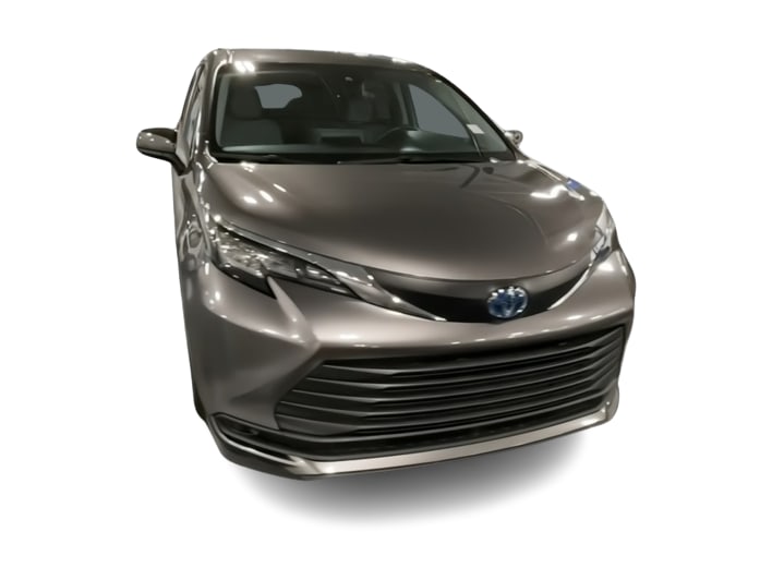 2021 Toyota Sienna LE 4