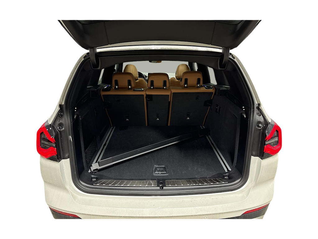 Thumbnail: 2022 BMW X3 - 15