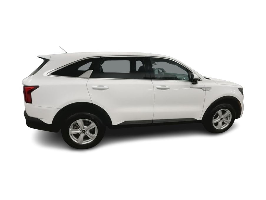 Thumbnail: 2023 Kia Sorento - 16