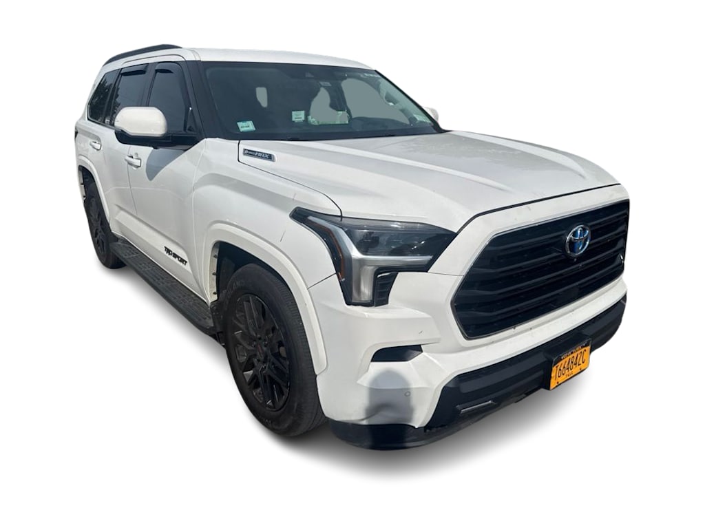 Thumbnail: 2024 Toyota Sequoia - 17