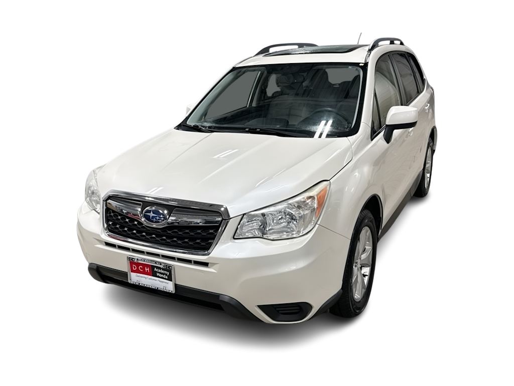 Used 2015 Subaru Forester i Premium with VIN JF2SJADC8FH475259 for sale in Hudson, WI