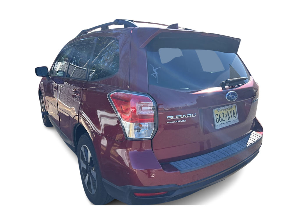 Thumbnail: 2018 Subaru Forester - 3