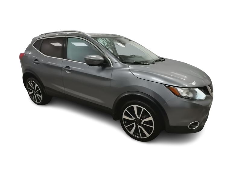 Thumbnail: 2017 Nissan Rogue Sport - 19