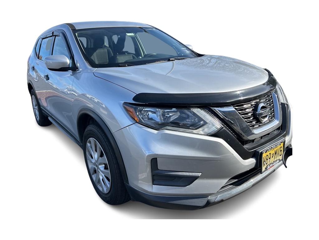 Thumbnail: 2017 Nissan Rogue - 13