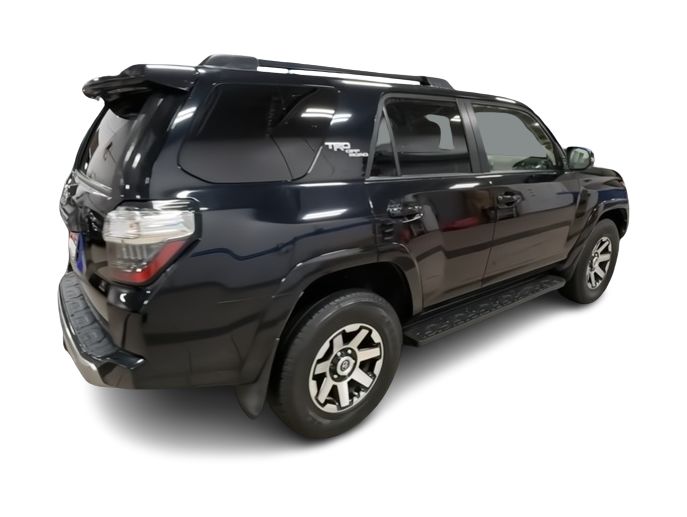 Thumbnail: 2019 Toyota 4Runner - 22