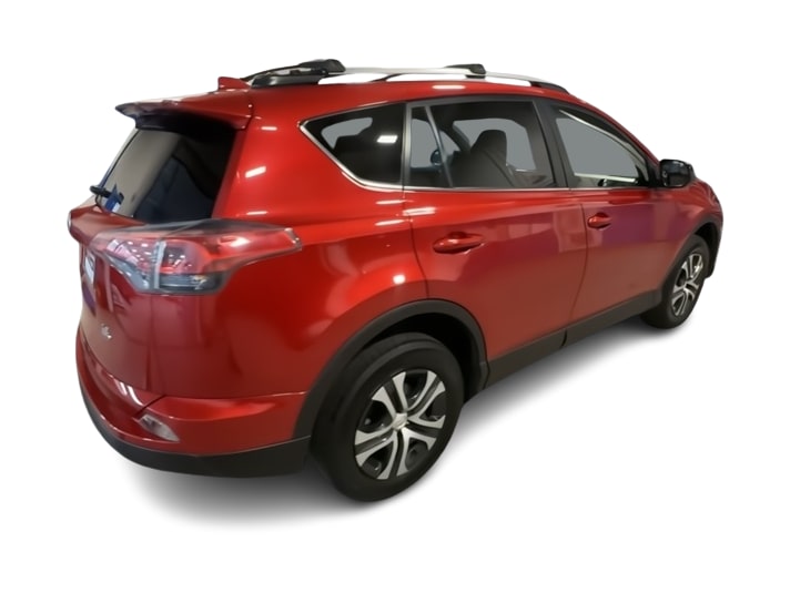Thumbnail: 2017 Toyota RAV4 - 21