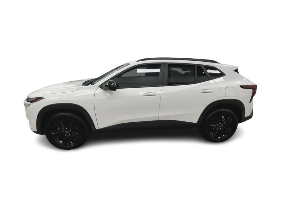 Thumbnail: 2024 Chevrolet Trax - 3