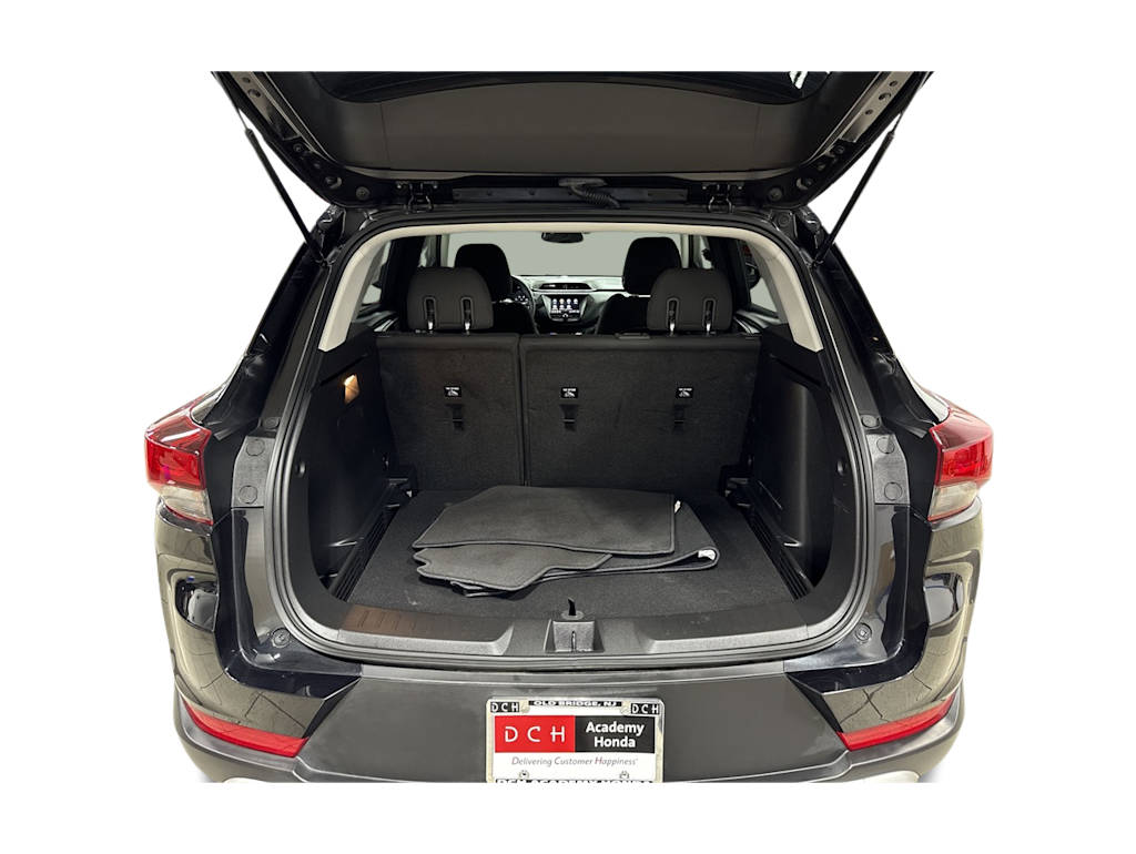 Thumbnail: 2023 Chevrolet TrailBlazer - 15