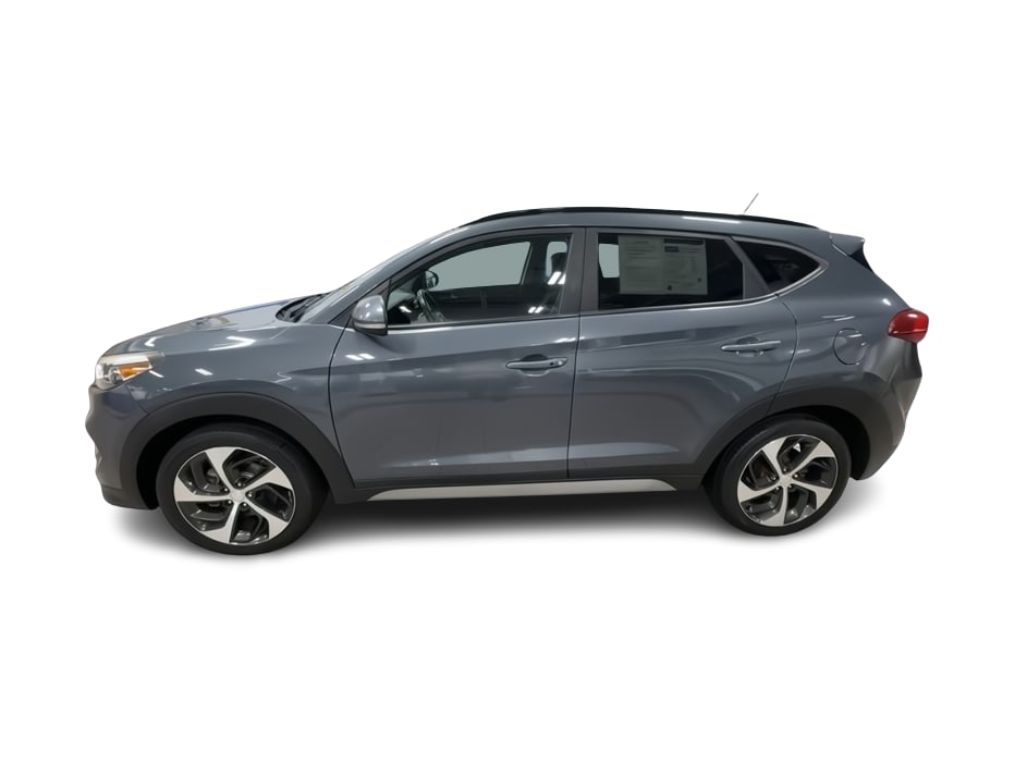 Thumbnail: 2017 Hyundai Tucson - 3