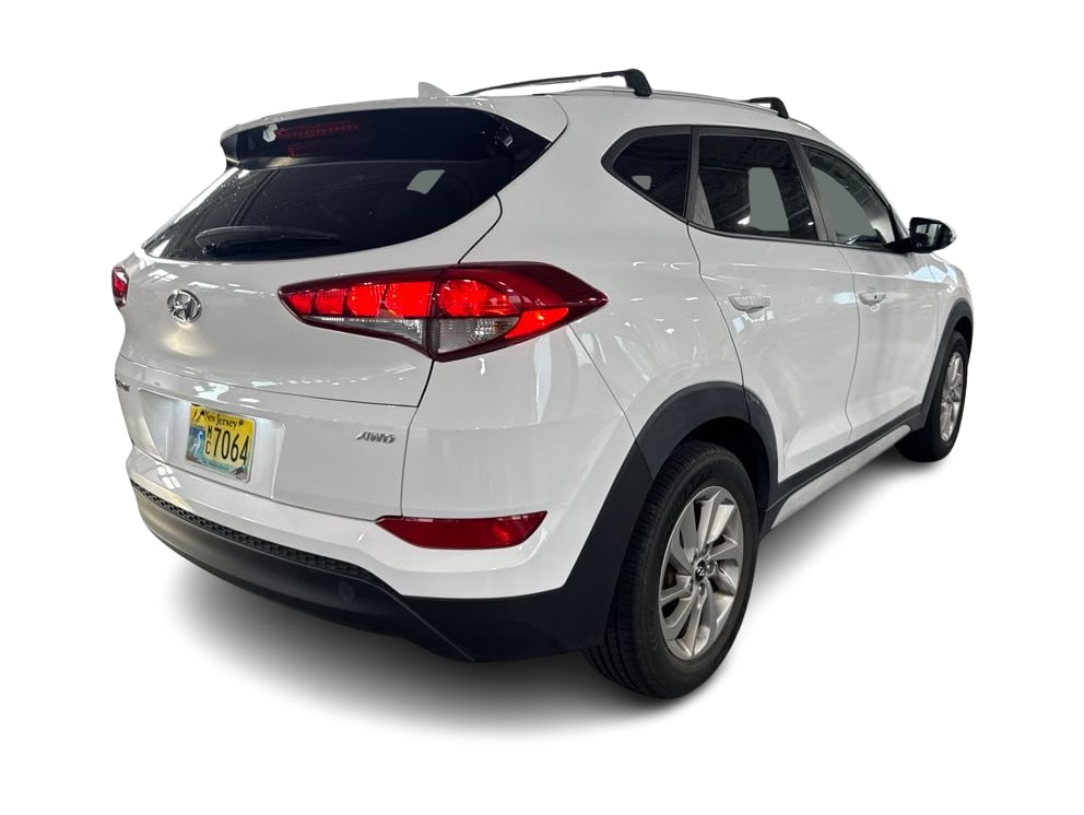 Thumbnail: 2017 Hyundai Tucson - 15