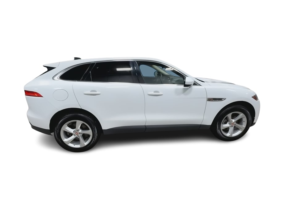 Thumbnail: 2020 Jaguar F-Pace - 12