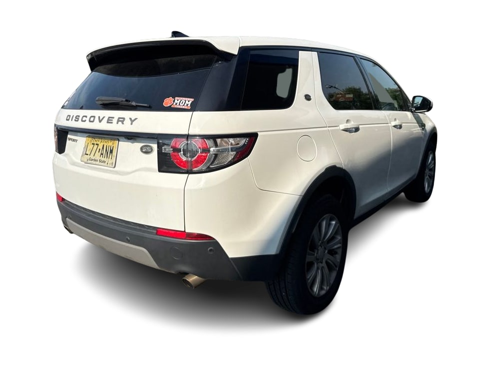 Thumbnail: 2019 Land Rover Discovery Sport - 14