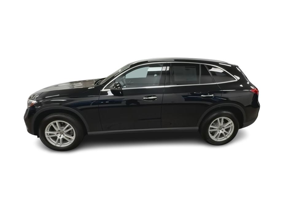 Thumbnail: 2023 Mercedes-Benz GLC - 3
