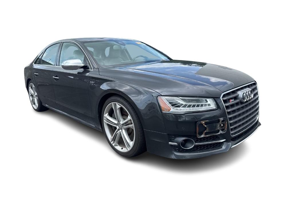 Thumbnail: 2015 Audi S8 - 16