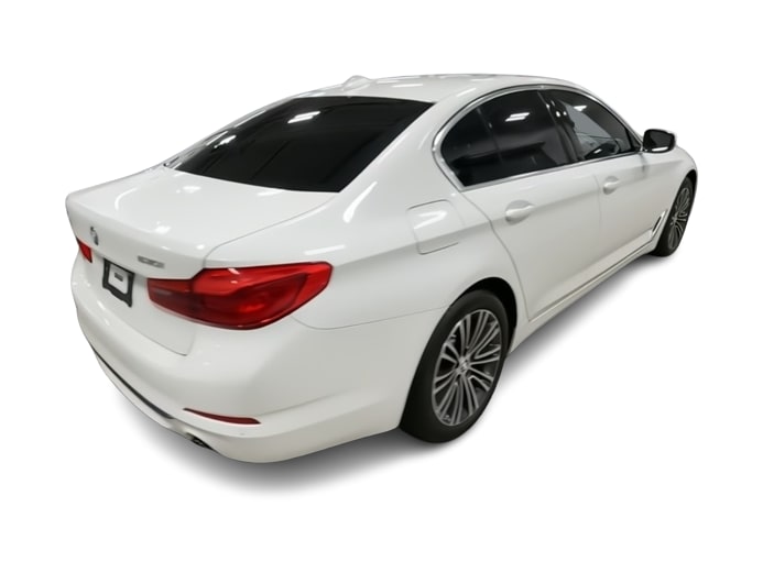 Thumbnail: 2019 BMW 5 Series - 21
