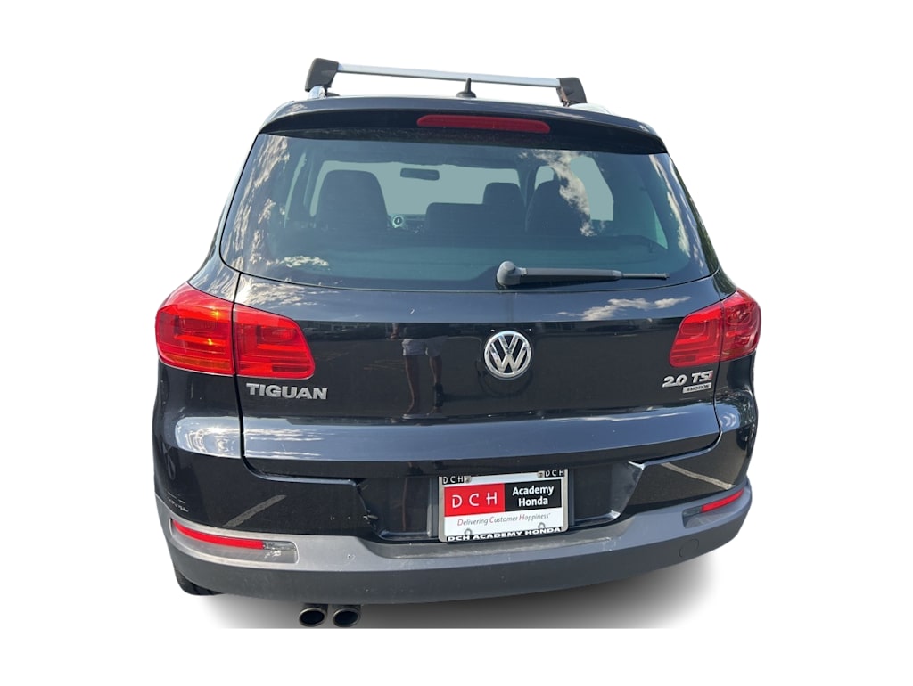 Thumbnail: 2014 Volkswagen Tiguan - 4