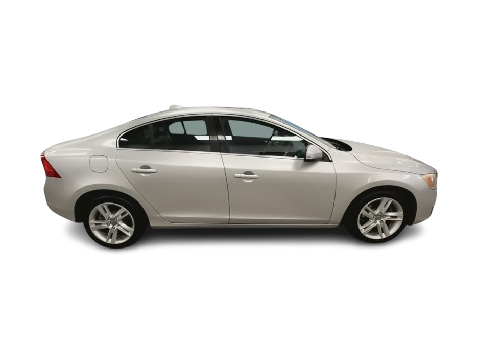 Thumbnail: 2015 Volvo S60 - 22