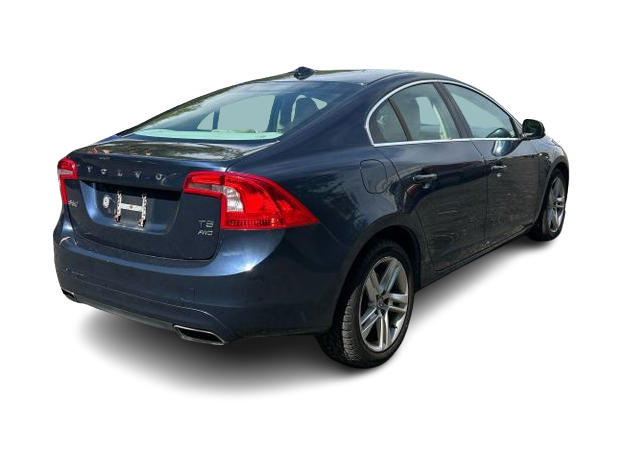 Thumbnail: 2015 Volvo S60 - 15
