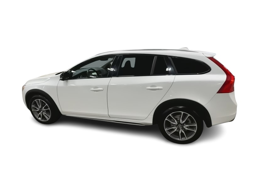 2016 Volvo V60 T5 18