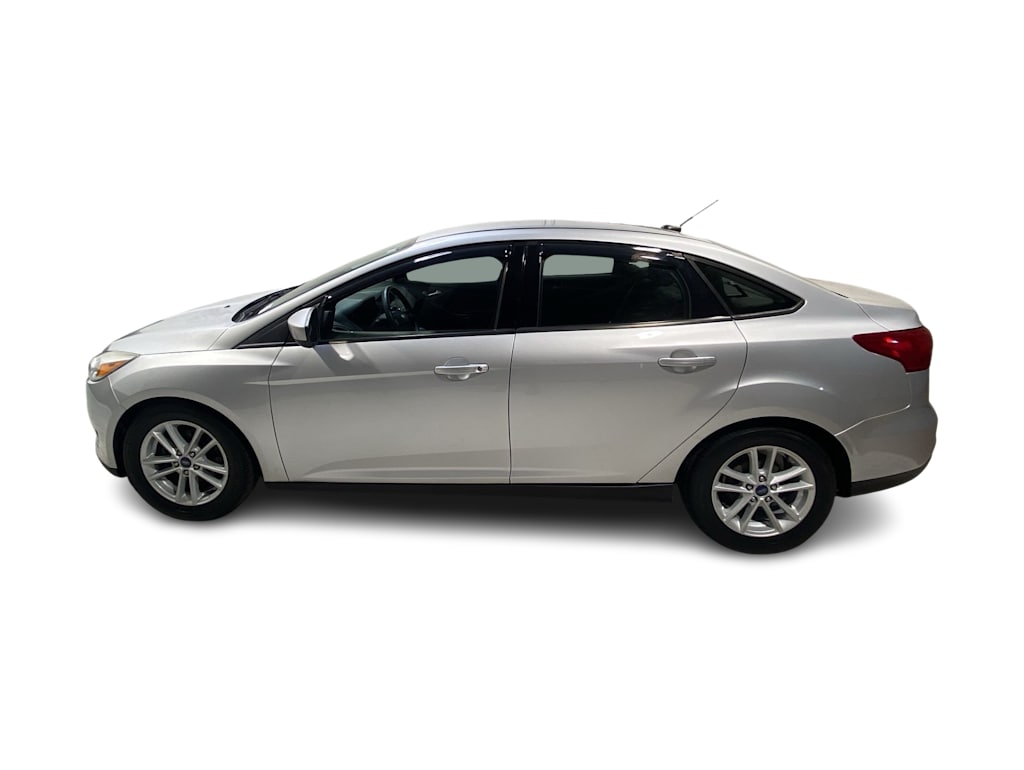 Thumbnail: 2018 Ford Focus - 3