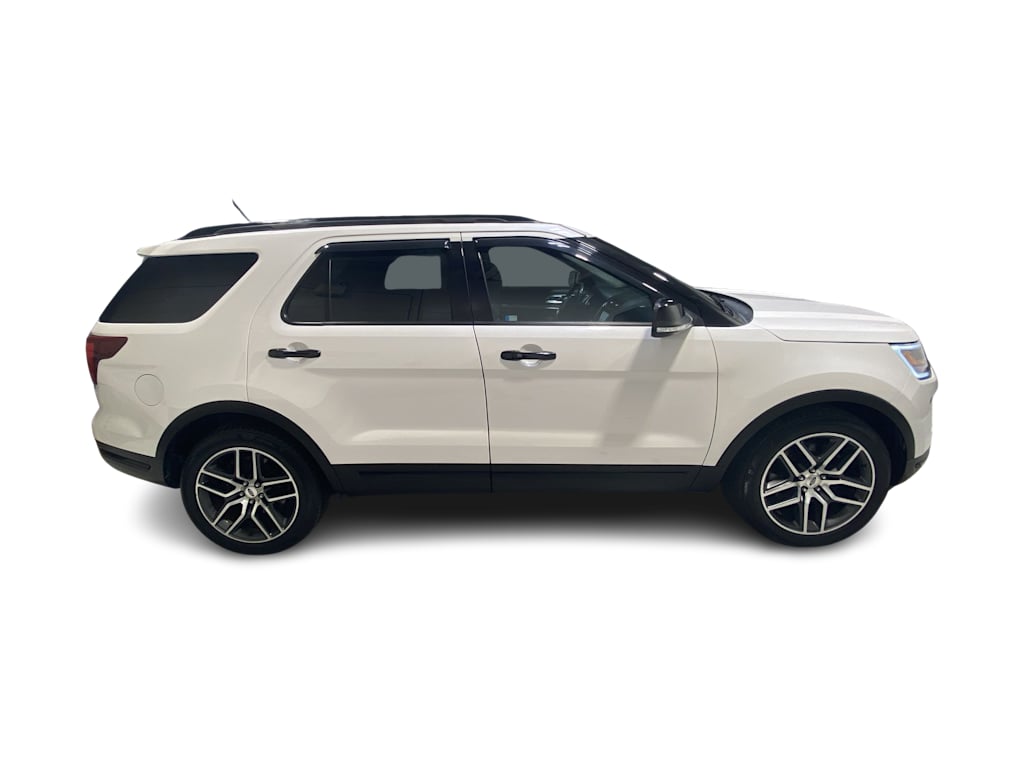 Thumbnail: 2018 Ford Explorer - 27